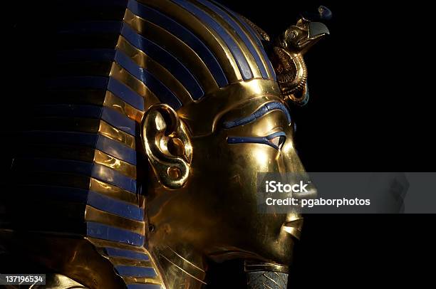 Tutankhamen De Máscara De Ouro - Fotografias de stock e mais imagens de Máscara mortuária de Tutankamon - Máscara mortuária de Tutankamon, Faraó, Egito