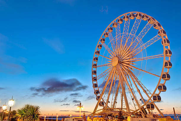 istock Panoramic view of Brighton Wheel in England at dusk 137197557
