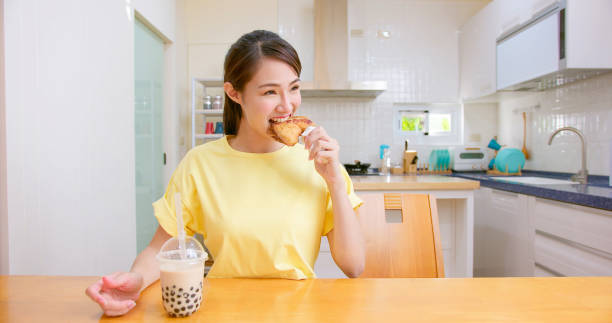 istock eat chicken and milk tea 1371977118