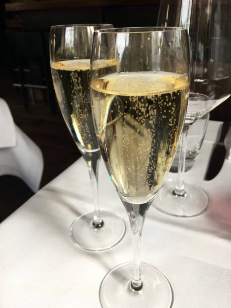 istock two glasses of champagne 1371981319