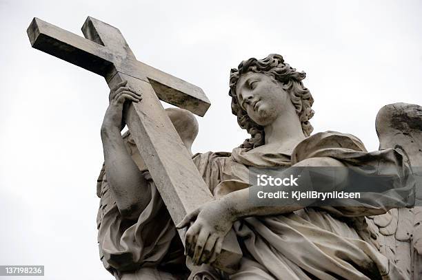 Bernini Angel At Saint Angelo Stockfoto und mehr Bilder von Barock - Barock, Besuchen, Christentum