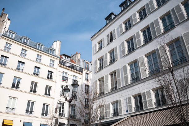 istock Apartment building facade in Paris 1371997034