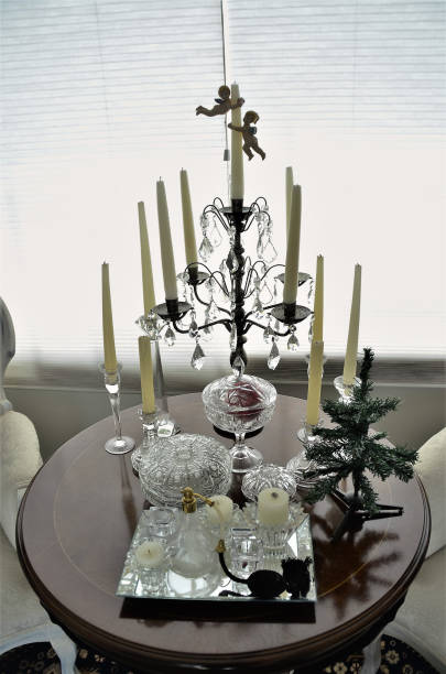 istock Table with chandelier decoration and candles for Christmas 1372002916
