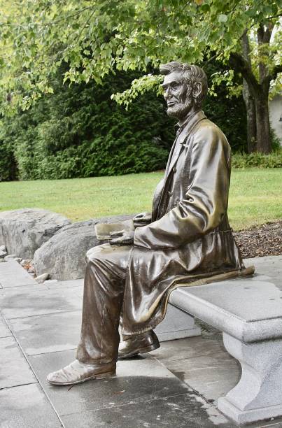 istock Public Statue Of Abraham Lincoln 1372008780