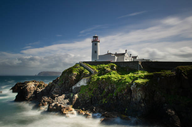 fanad head in donegal, irland - headland stock-fotos und bilder