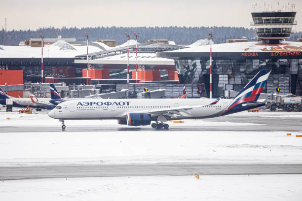 airbus a350-900 авиакомпании аэрофлот vp-bxd - sheremetyevo photos et images de collection