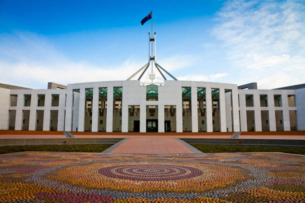 parliament house - australië stockfoto's en -beelden