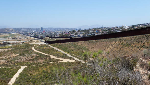 istock The wall at the Mexican border 1372067997