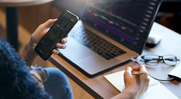 istock business, finance and education 1372080345