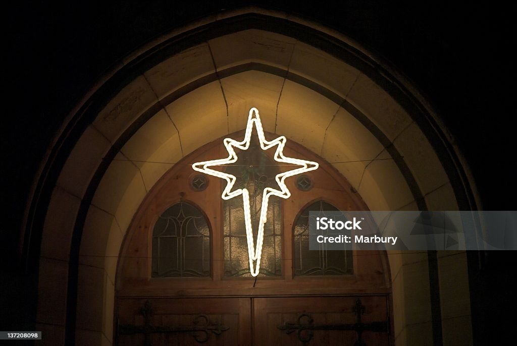 Estrela de luz de Natal - Foto de stock de Arco - Característica arquitetônica royalty-free