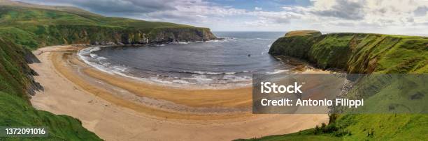 View Of The Atlantic Coast In The Northern Ireland During The Summer Stock Photo - Download Image Now