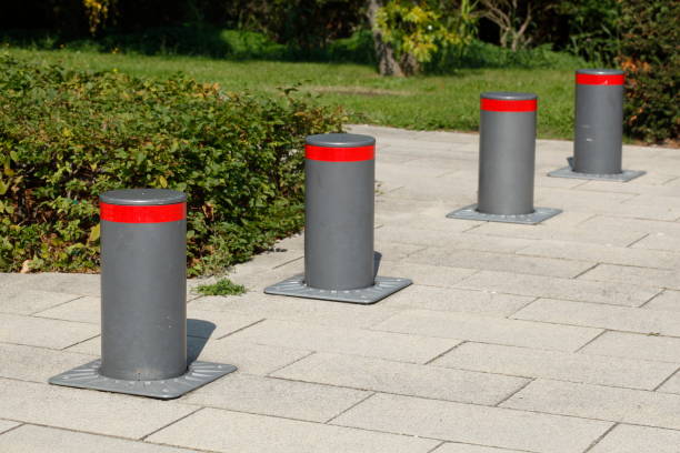 istock Posts, barrier posts,, road bollards on a footpath, Germany, Europe 1372128039