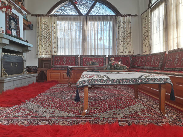 istock Cozy Old Style Living Room 1372147407