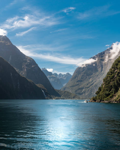 Milford sound Milford sound cruise milford sound photos stock pictures, royalty-free photos & images