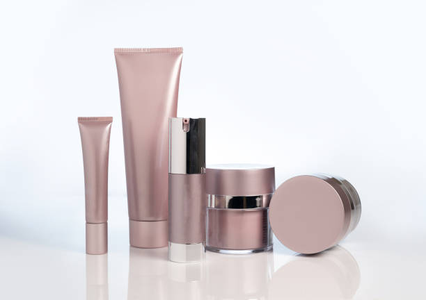 istock Cosmetic product, packaging mockup 1372184967