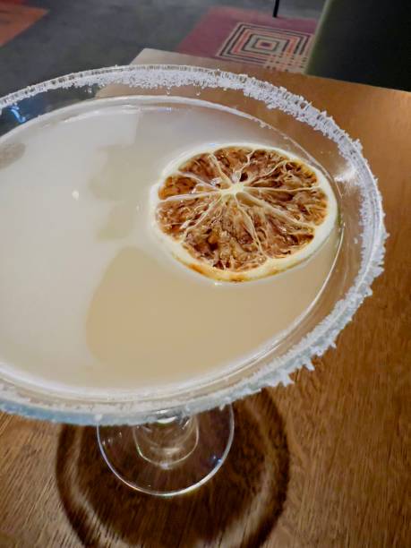 istock Margarita Cocktail 1372207109