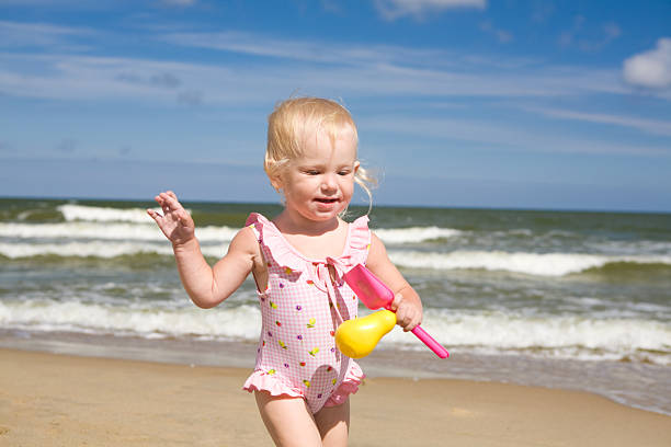 istock happy childhood 137230116