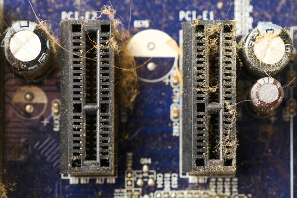 Computer Panel Chip Damage 220+ Circuit Board Damaged Computer Failure Stock Photos, Pictures ...