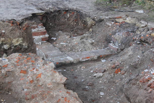 istock Archaeological Excavations In The City 1372324325