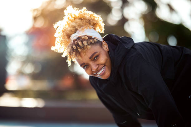 istock Anonymous Afro-American Woman Preparing for a Workout 1372329244