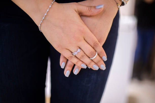 istock Jewelry small business promotion 1372339361