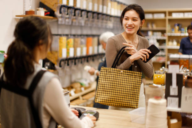 istock Eco-shop shopping checkout 1372365565