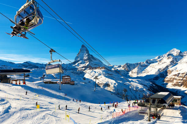istock Ski resorts overlooking Matterhorn and ski lift 1372384433