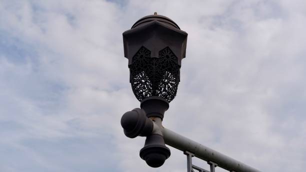 istock Street lamp bulb 1372448169