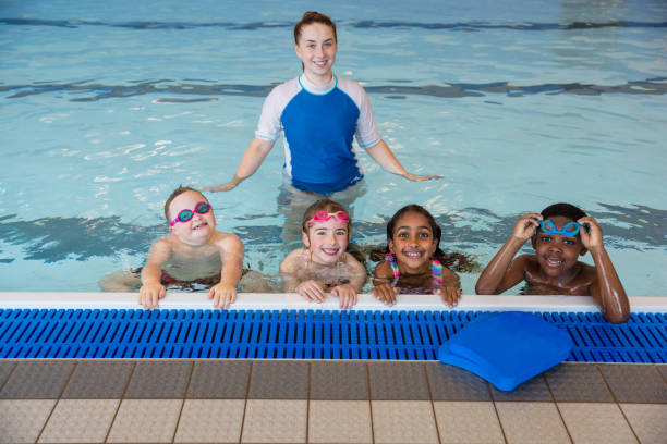 istock My Little Swimming Team 1372514061