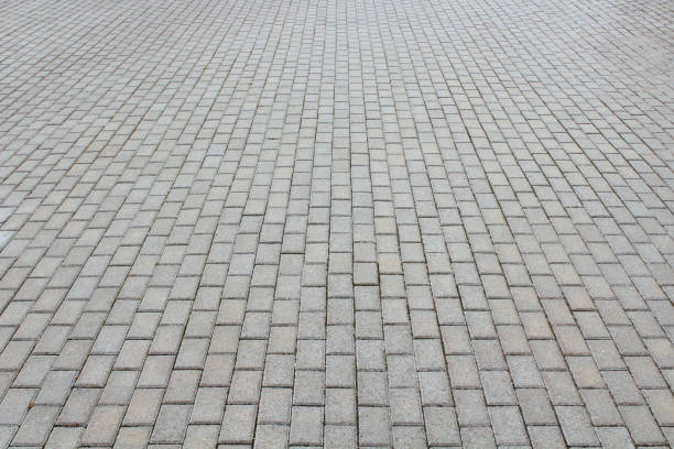 pavimento de clinker. primer plano de losas de pavimentación. vista vertical. fondo. textura. - sidewalk brick patio floor fotografías e imágenes de stock