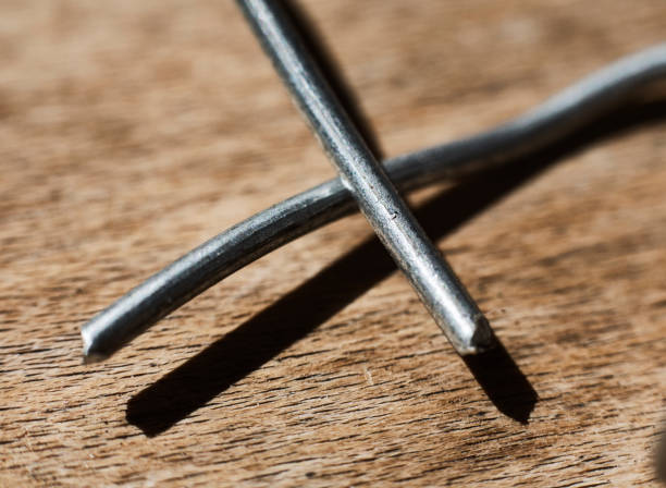 металлическая проволока - cable intertwined nobody technology стоковые фото и изображения