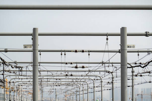 Electric catenary for urban light rail trains