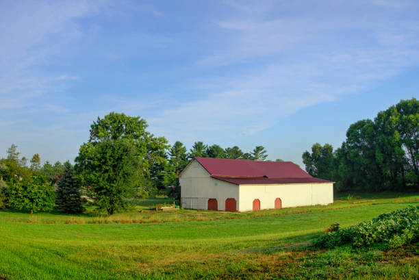 istock White Barn in the spring-Howard County, Indiana 1372539622