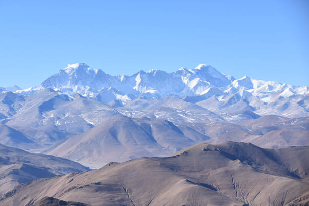 istock Mount Everest from Rongbuk on the Tibet Side 1372582871