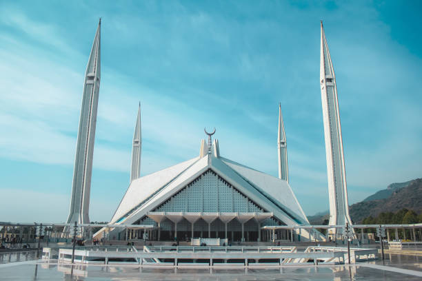 Faisal mosque A beautiful view of faisal masjid. unique picture of shah faisal mosque. lahore pakistan photos stock pictures, royalty-free photos & images