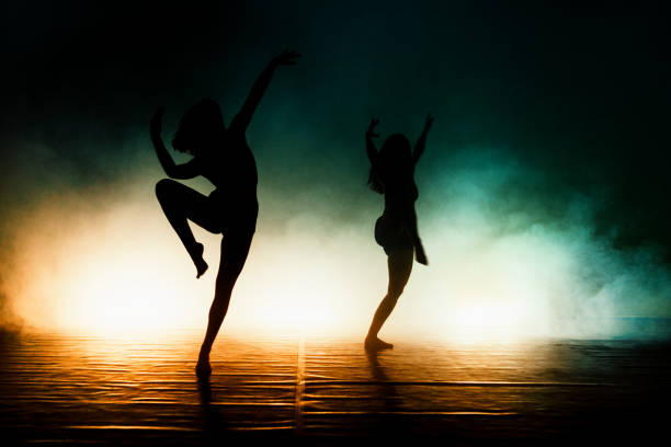 istock Couple of ballet performers 1372716196