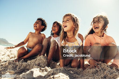 istock Summer fun at the beach 1372742257