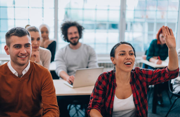 istock Young business people 1372757800