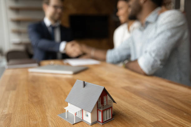 istock Close up focus on little mansion house model. 1372801871