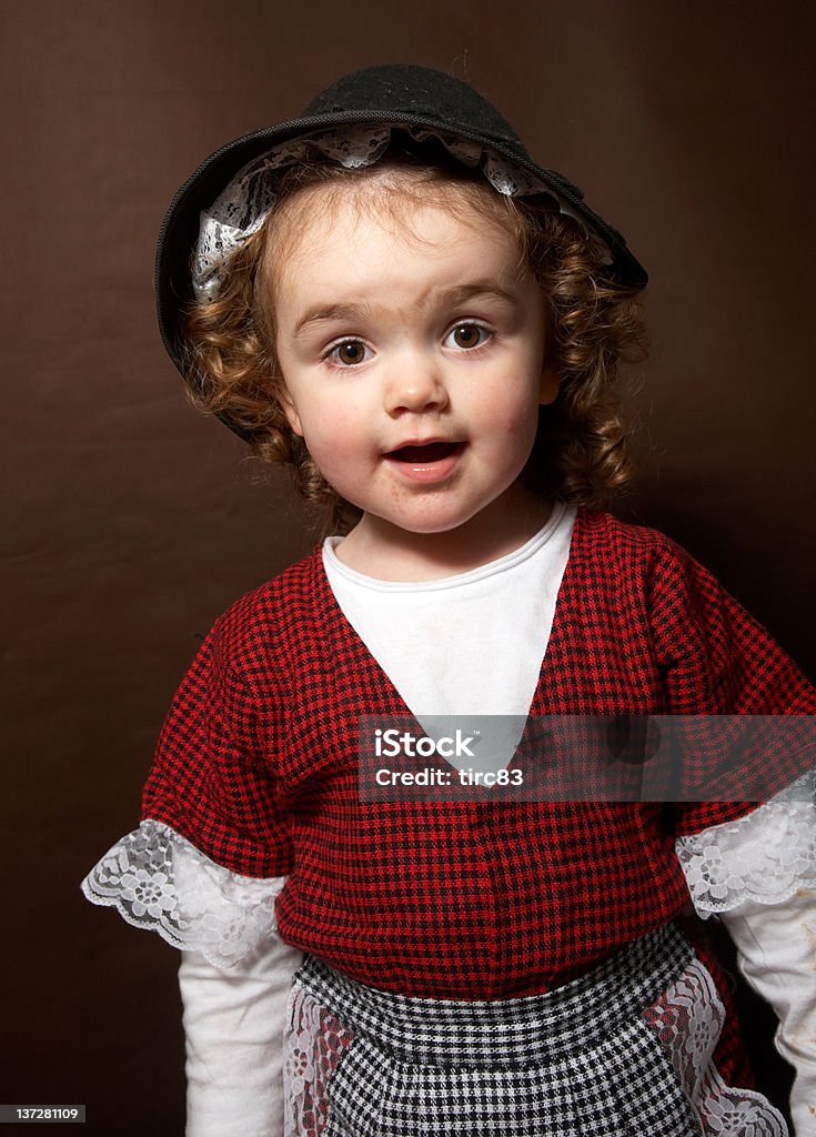 Dois ano velho tradicional menina na Fantasia de Gales - Royalty-free 2-3 Anos Foto de stock