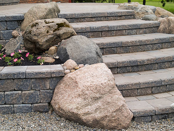 Stone Patio Detail Details of a stone patio and steps. hardscape photos stock pictures, royalty-free photos & images