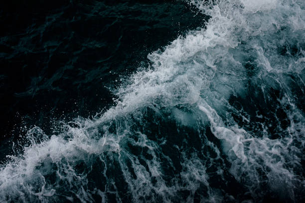 istock Power of the ocean waves 1372900998