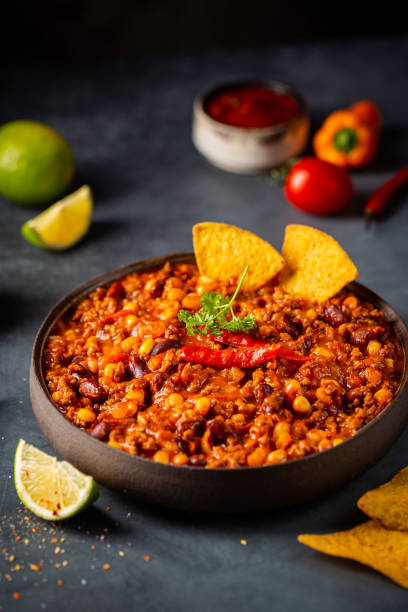 istock Mexican chili con carne 1372953081