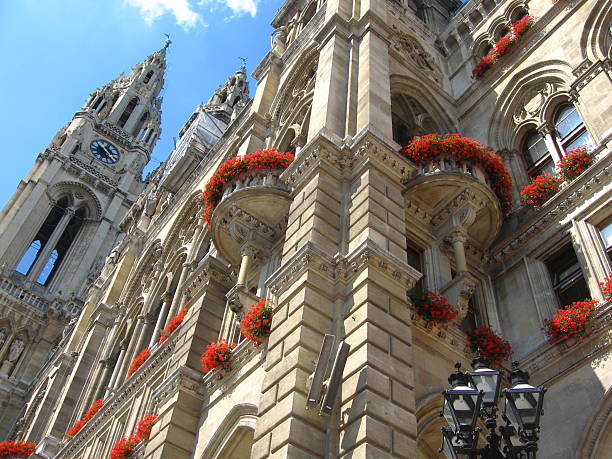 istock Vienna city hall 137296691