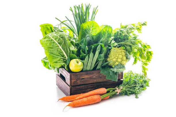 assorted fruits and vegetables in a wooden box fresh after harvest isolated on white - beet vegetable box crate imagens e fotografias de stock