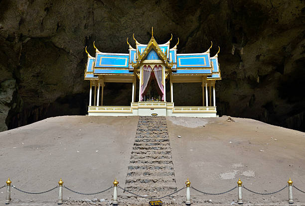 istock pavillion in Phraya Nakhon cave 137297364