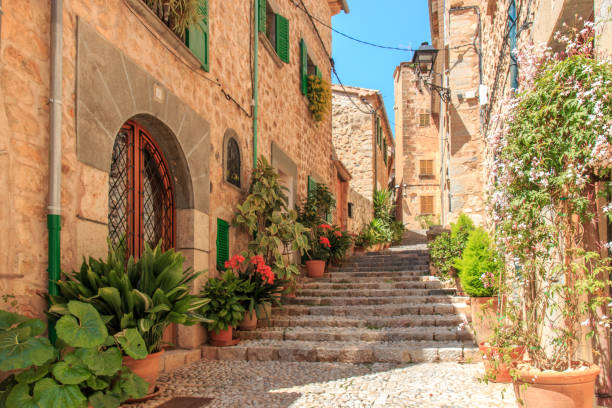 istock Street in Mallorca 1373009484