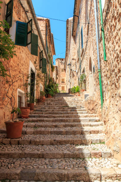 istock Street in Mallorca 1373009487