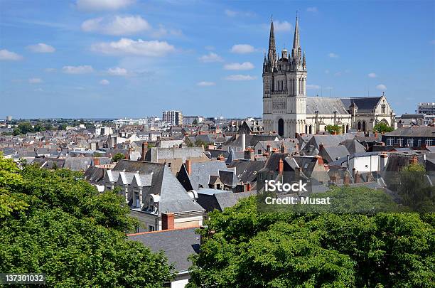 Katedra Saint Maurice W Gniew We Francji - zdjęcia stockowe i więcej obrazów Angers - Francja - Angers - Francja, Miasto, Francja