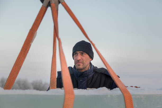 istock The slinger hooks the sling on the hook 1373040514